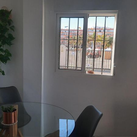 Feel At Home At Tamara Apartment - Two Steps To The Pool 托雷莫利诺斯 外观 照片