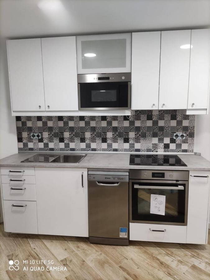 Feel At Home At Tamara Apartment - Two Steps To The Pool 托雷莫利诺斯 外观 照片