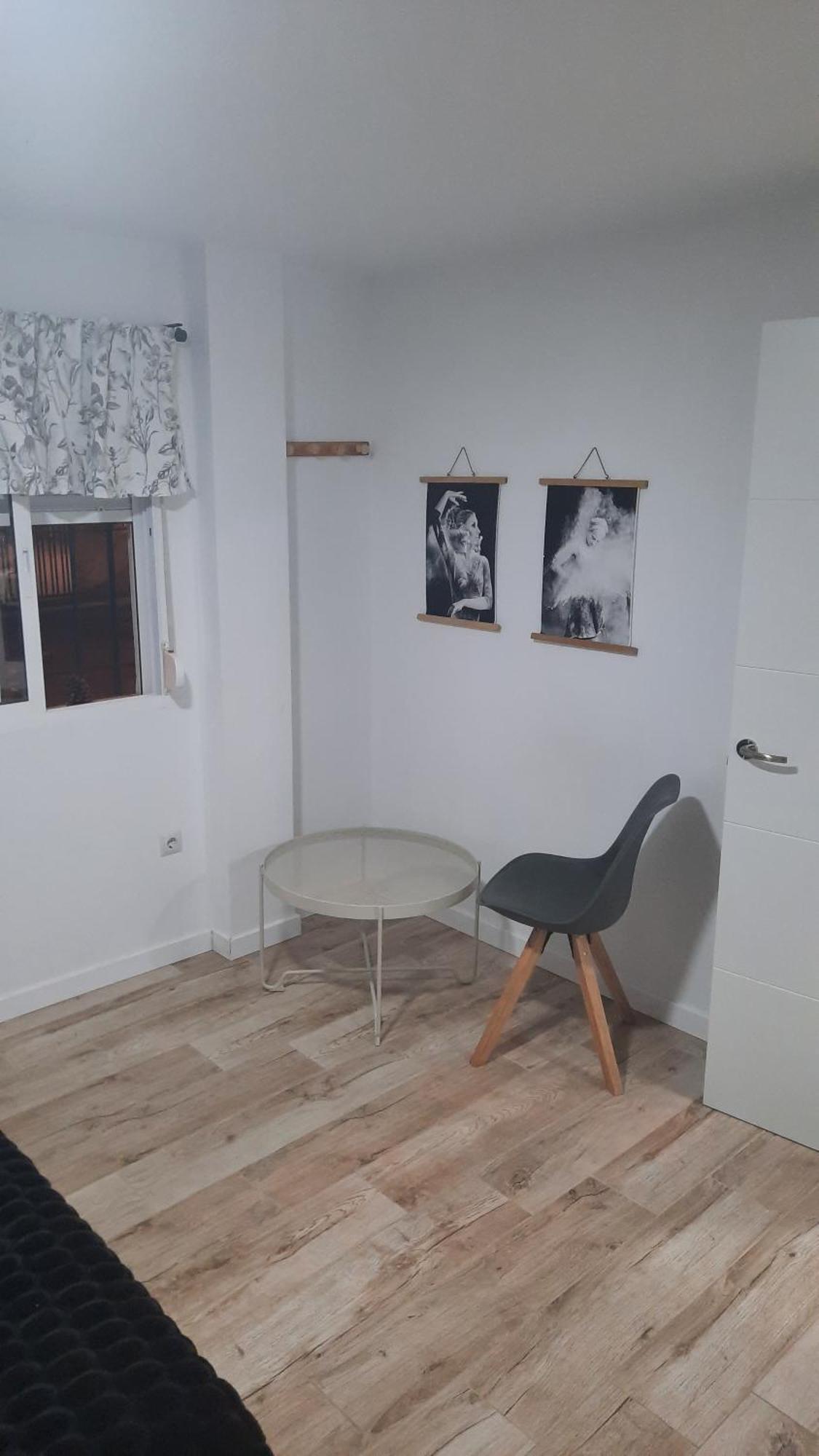 Feel At Home At Tamara Apartment - Two Steps To The Pool 托雷莫利诺斯 外观 照片