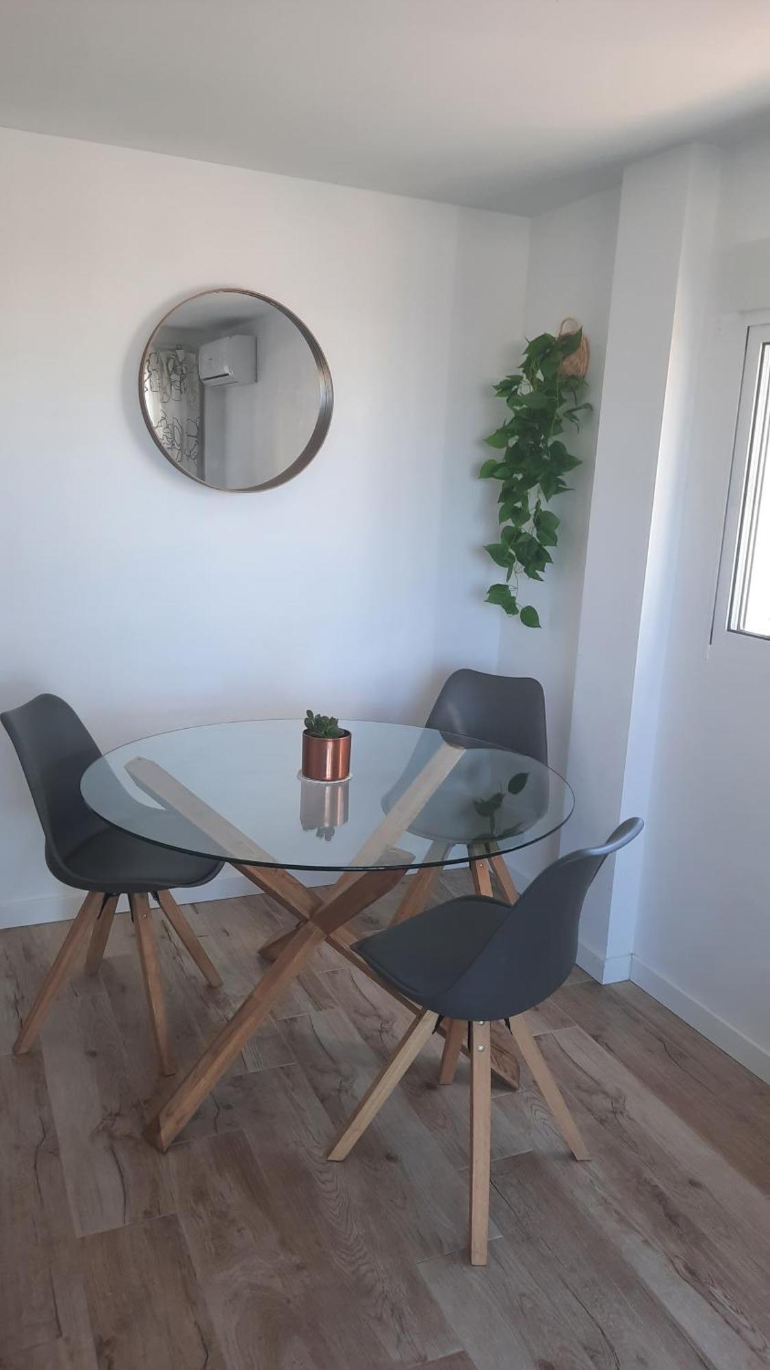 Feel At Home At Tamara Apartment - Two Steps To The Pool 托雷莫利诺斯 外观 照片