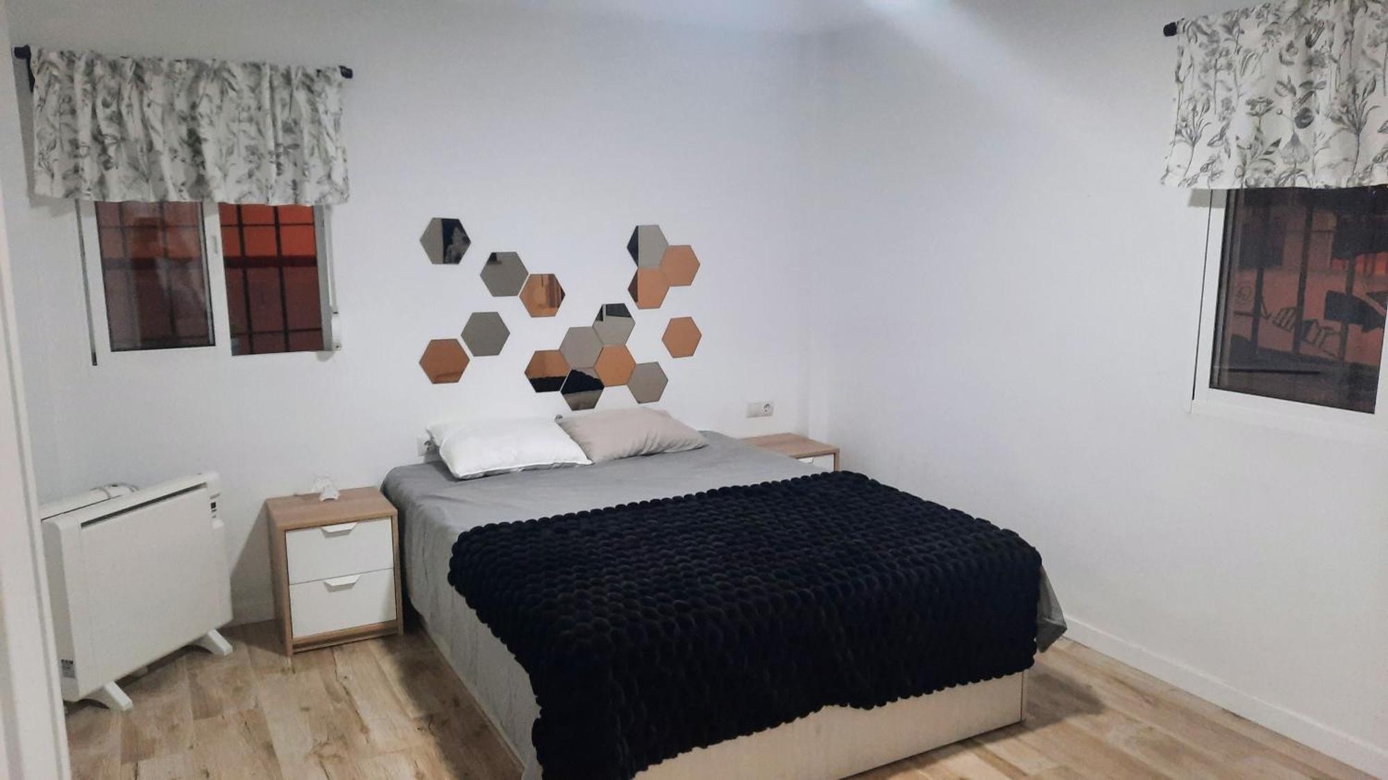 Feel At Home At Tamara Apartment - Two Steps To The Pool 托雷莫利诺斯 外观 照片